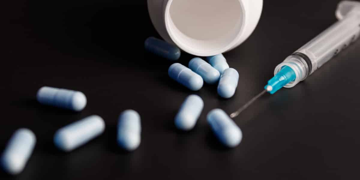 fentanyl pills and needle